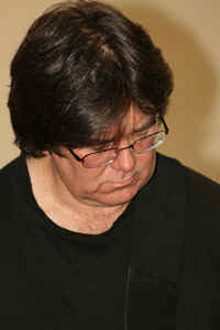 0322jon46t.jpg (5744 bytes)