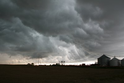 Stormchase 23rd May 2009: The Storm with Two Sides....Imperial / Perkins County Storm